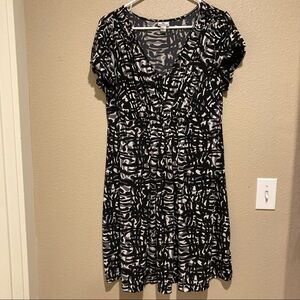 Worthington Black & White Dress - Large